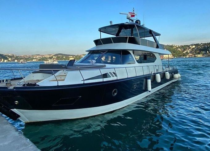 Motor yacht 2023 2023 700hp