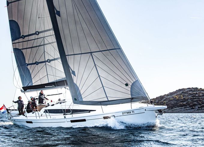 Sailboat Dehler Dehler 38 SQ 11m