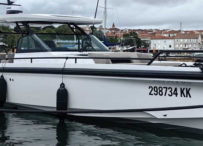 Motorboat Axopar Axopar 37 Sun-Top Brabus Line 400hp