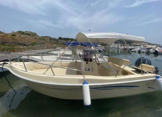 Boat without licence  Fratelli Longo 5.5 mt (2) 40hp