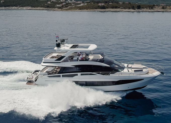 Motor yacht Galeon 640 Fly 2000hp