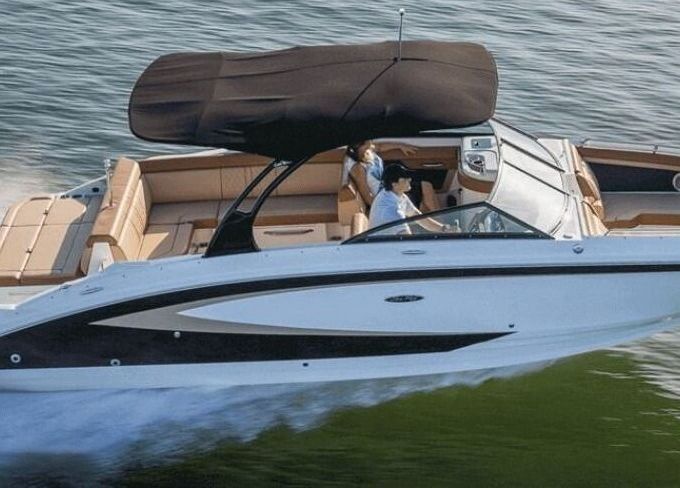 Motorboat Sea Ray 270 300hp