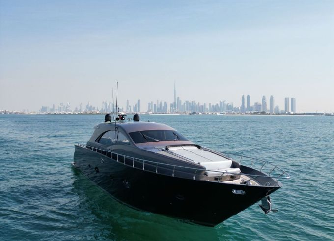 Motor yacht Leonard Leonard 72 3100hp