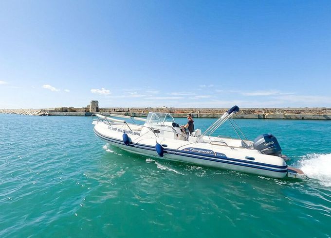 RIB Capelli 900 Tempest WA 500hp