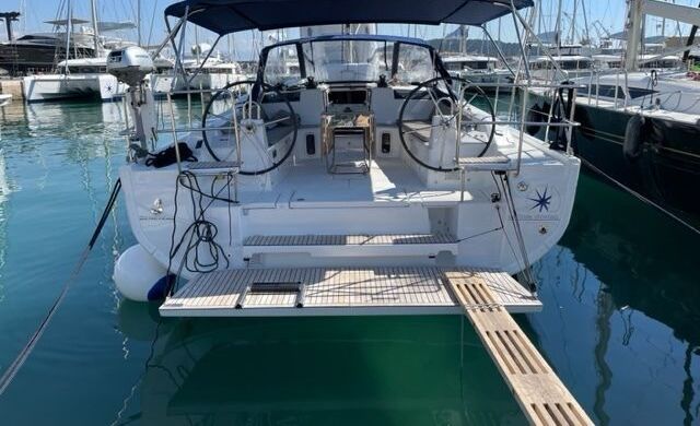 Sailboat Bénéteau Oceanis 40.1 12.87m