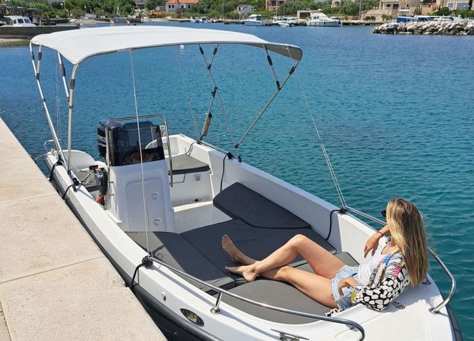 Motorboat Poseidon 510 60HP 60hp