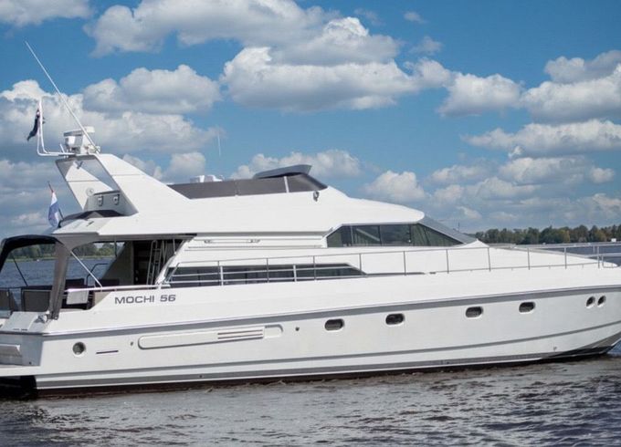 Motorboat Mochi 56 56 Fly 1100hp