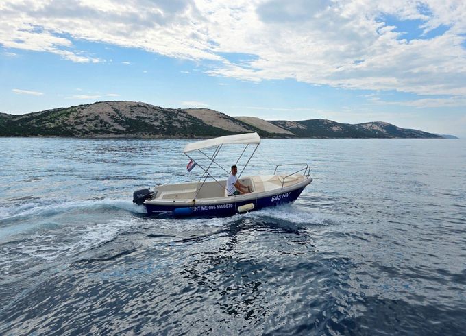 Motorboat Kvarnerplastika Adria 501 20hp