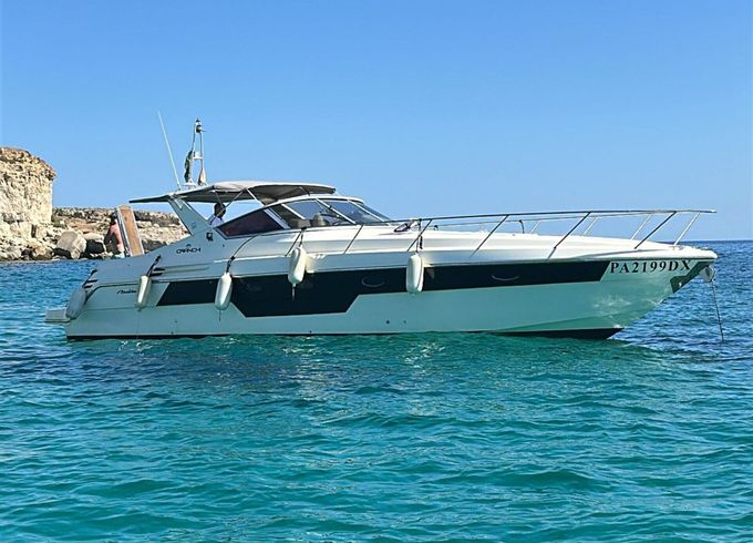 Motorboat Cranchi Mediterranee 40 760hp
