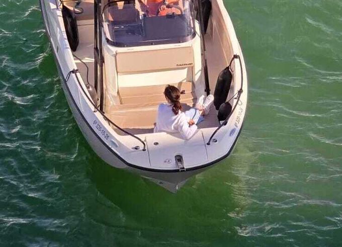 Motorboat Quicksilver Activ 605 Open