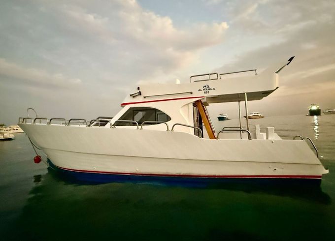 Motorboat Royal Wood New Model 140hp