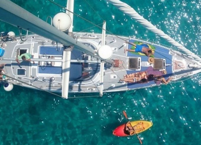 Sailboat Amica 42 13m