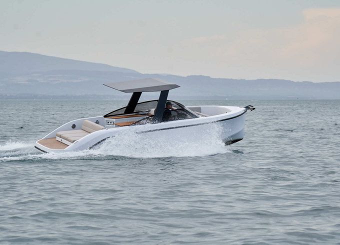 Motorboat Rand Supreme 27 350hp