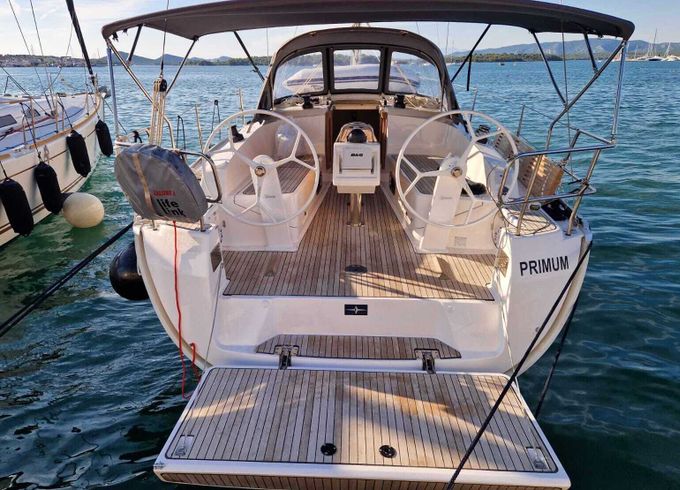 Sailboat Bavaria 37 Cruiser 11.2m