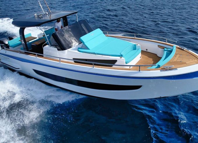 Motorboat Italyure 40 600hp