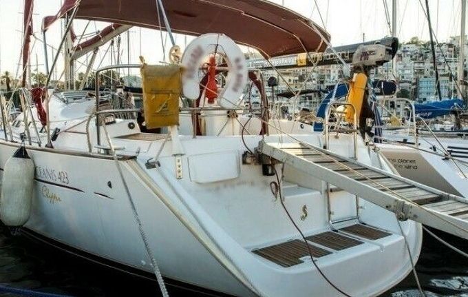 Sailboat Beneteau Oceanis 423 Clipper 12.64m