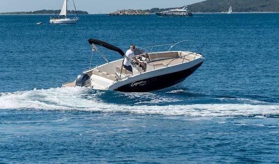 Motorboat Cayman Speedy 585 Deluxe 150hp