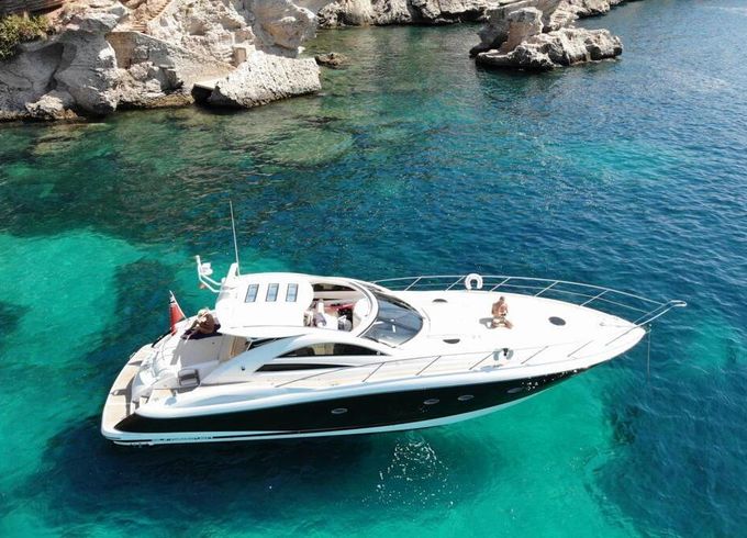 Motor yacht Sunseeker PORTOFINO53 1600hp