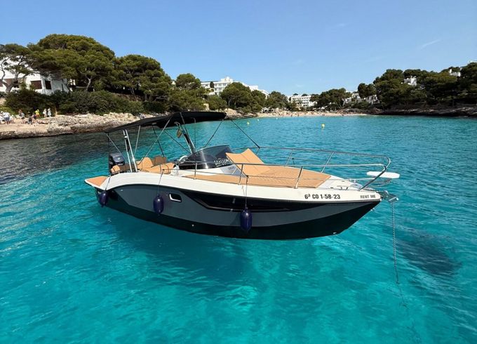 Motorboat Trimarchi 85 dylet 350hp