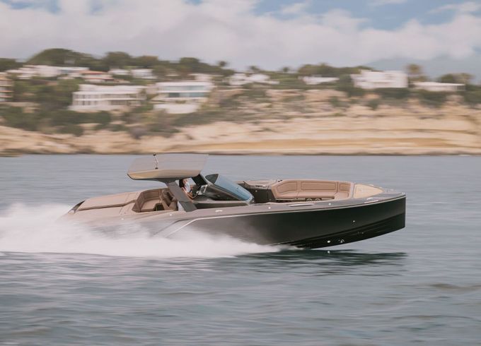Motorboat Frauscher 1212 Ghost Air 880hp