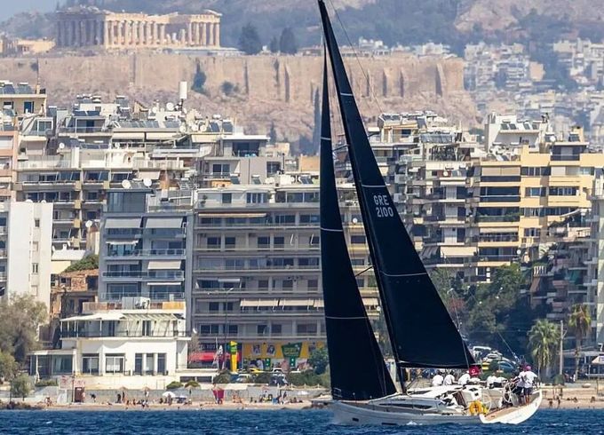 Sailboat Italia Yachts 12.98 14.3m
