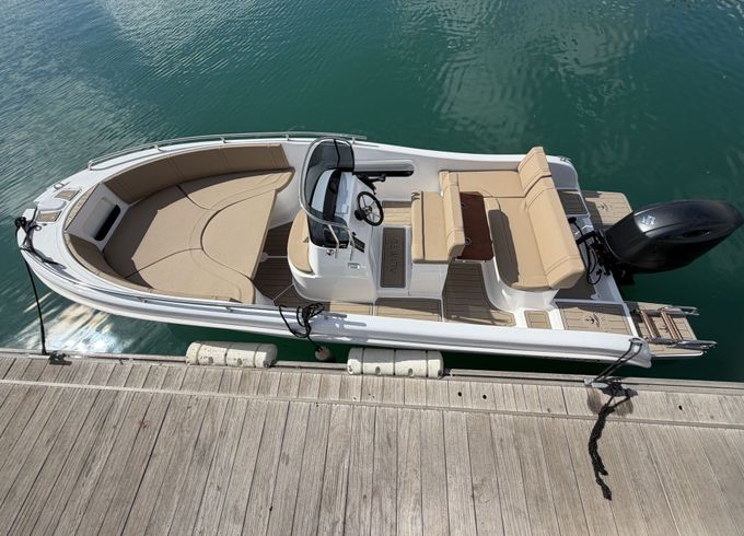 Motorboat Allegra 21 D 150hp