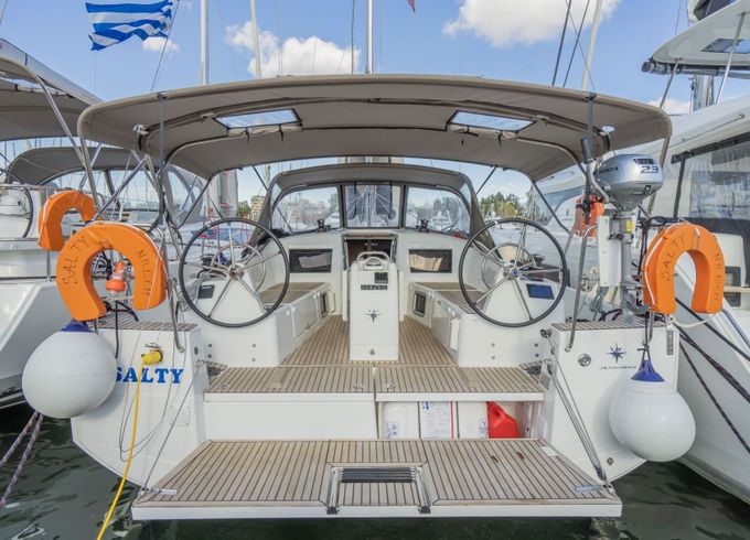 Sailboat Jeanneau Sun Odyssey 410 12.35m