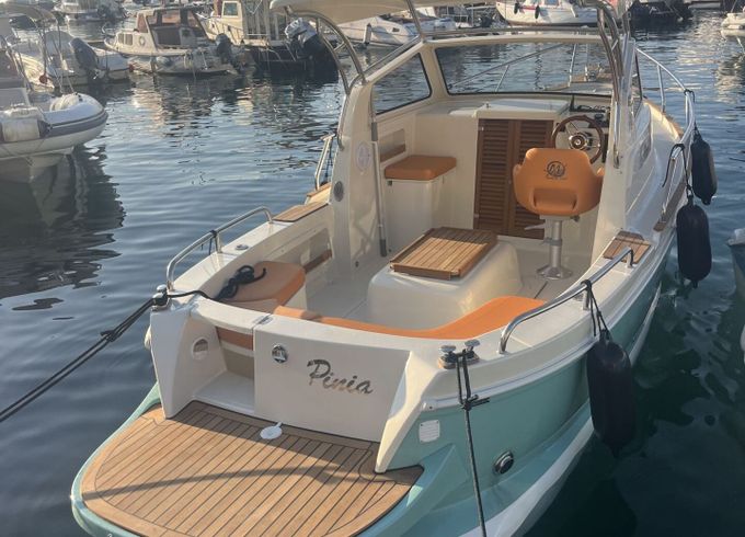 Motorboat Nerezine 630 110hp