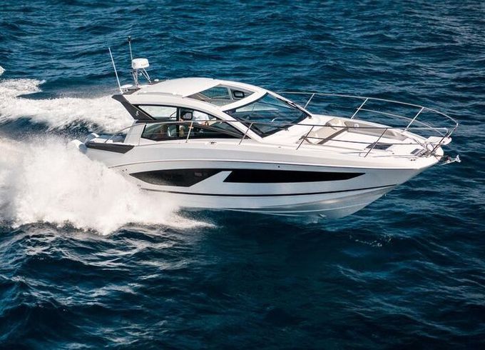 Motorboat Beneteau GRAN TURISMO 36 700hp