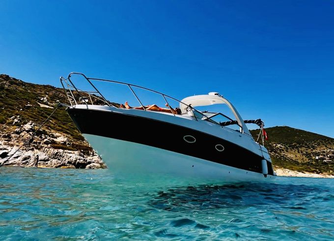 Motorboat Bayliner Maxum 2900 SE 520hp