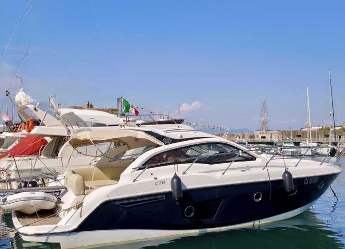 Motorboat Sessa Marine C38 600hp
