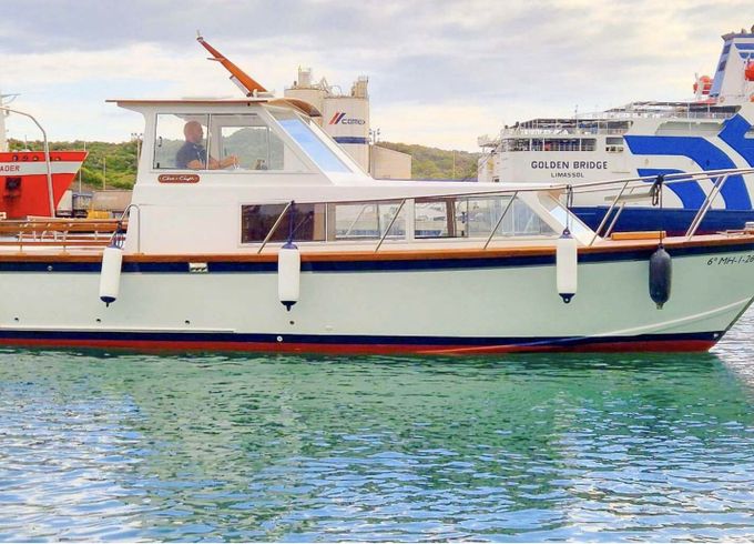 Motorboat Cris Craft Chris-Craft Classic 30 220hp