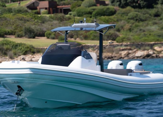 RIB Magazzù MX-11 Coupè 600hp