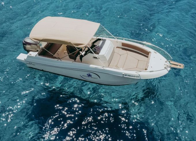 Motorboat Pacific Craft Open 250hp