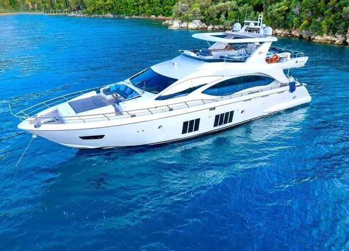 Motor yacht Azimut 84 3600hp
