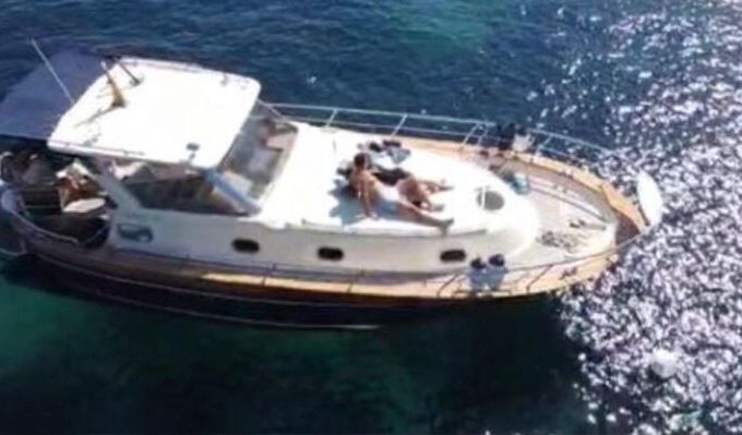 Motorboat Nautica Esposito Futura 38 Cabin 630hp