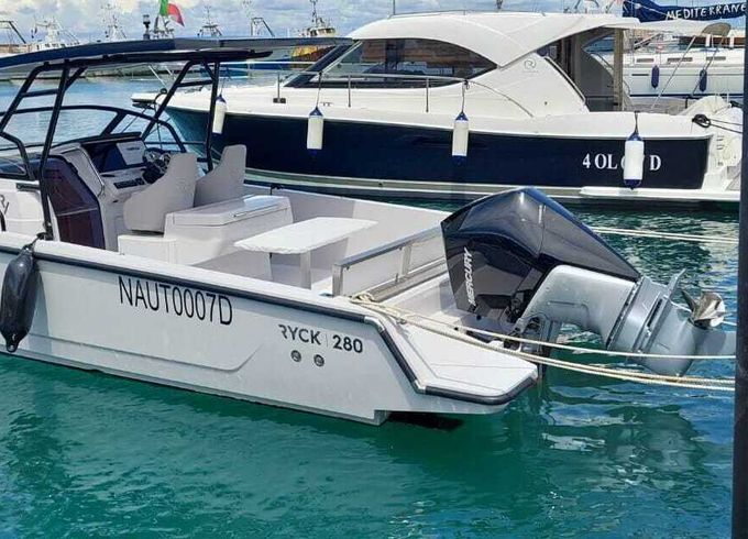 Motorboat Ryck 280 300hp