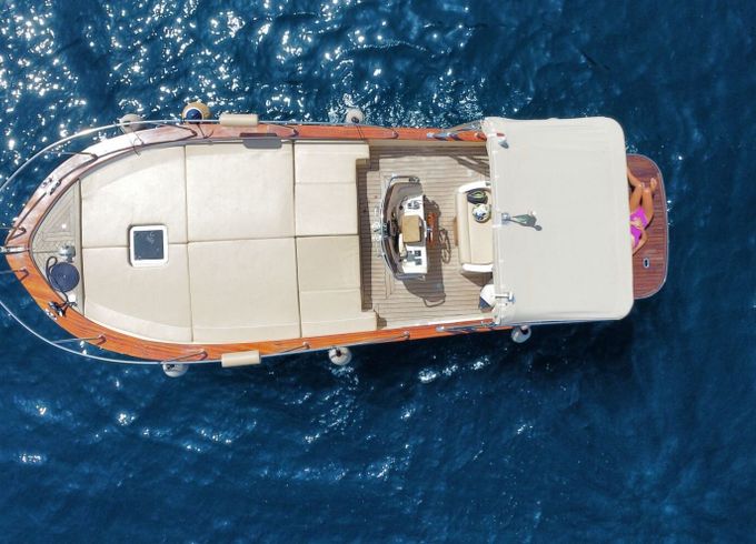 Motorboat Tirrenia Viveur 28 230hp