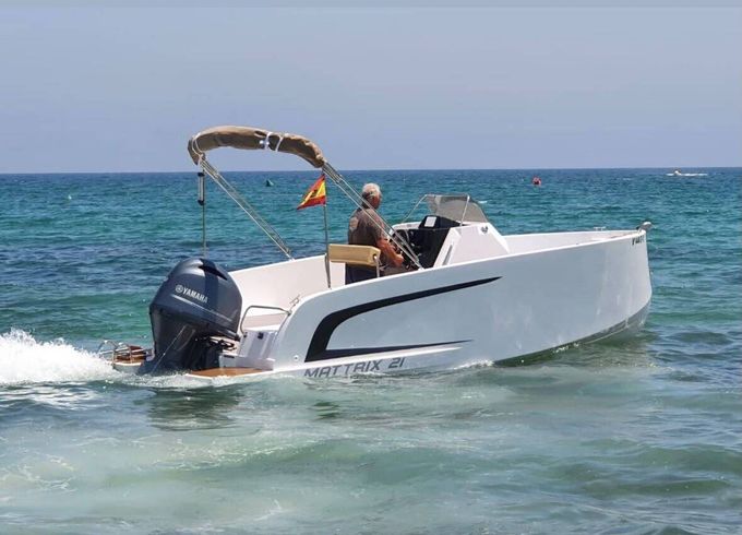 Motorboat MOONDAY 665 MATRIX 150hp
