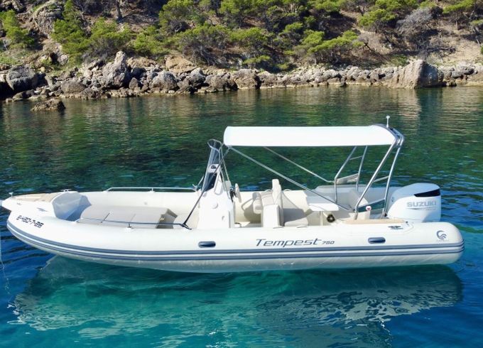 RIB Capelli Tempest 750 luxe 150hp