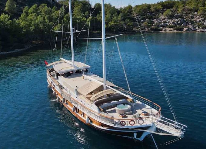 Gulet Luxury Gulet with a capacity of 12 people Luxury Ketch 32m