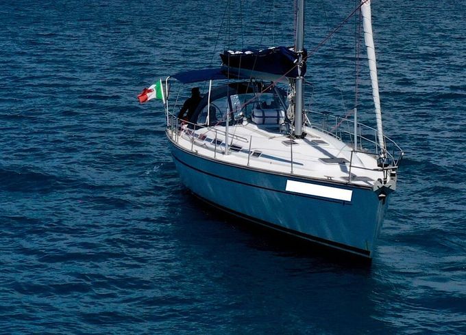 Sailboat A Floating Villa between Sorrento &amp; Capri Bavaria 44 15m