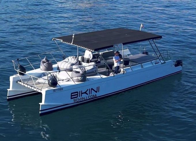 Motorboat HALF Day  Catamaran rentals Bikini 140hp