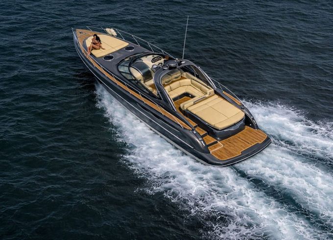 Motorboat CRANCHI Endurance 44 750hp