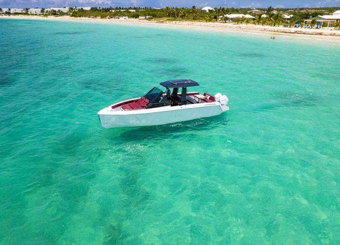 Motorboat Marcio Schaefer Schaefer V33 442hp