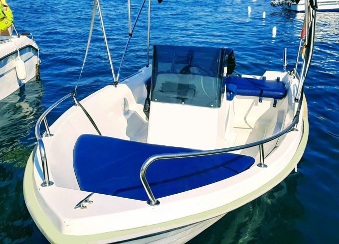 Boat without licence  Astilleros de Castellón Estable 415 15hp