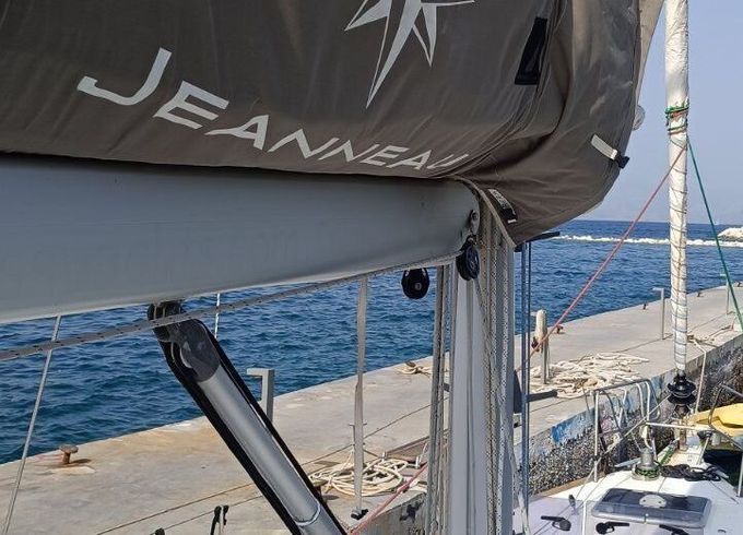 Sailboat Jeanneau Sun Odyssey 519  2017 15.21m