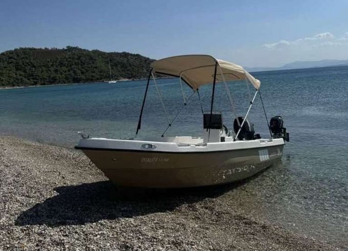 Boat without licence  Cobra 450 30hp