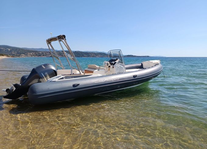 RIB Cantieri capelli tempest 775 300hp