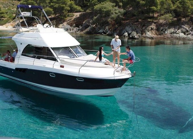 Motorboat Beneteau Antares 980 450hp